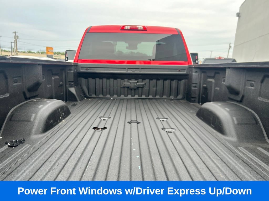Used 2025 Chevrolet Silverado 3500 LT AWD/4WD image 18