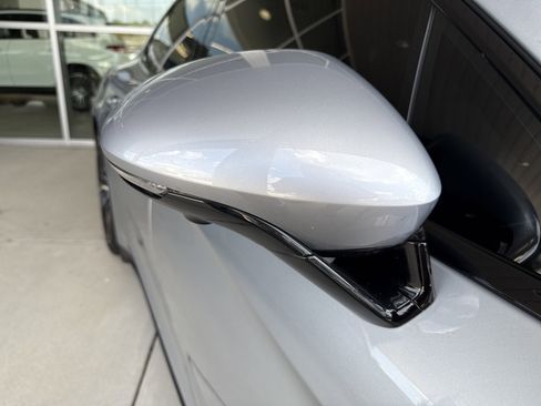 Used 2023 Porsche Panamera Platinum Edition image 10