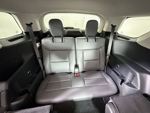 New 2026 Ford Explorer Active w/ Active Comfort Package image 7