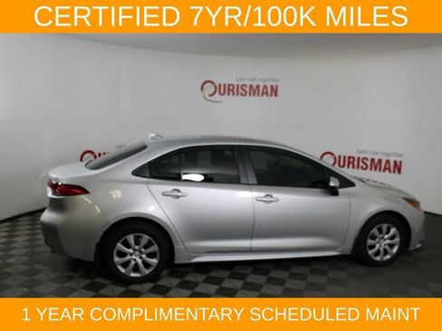 Used 2025 Toyota Corolla LE FWD image 9