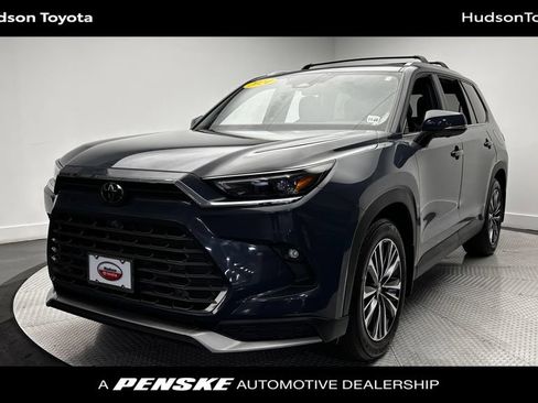 Used 2024 Toyota Grand Highlander AWD Hybrid image 1