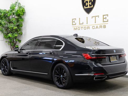 Used 2021 BMW 740i RWD image 3