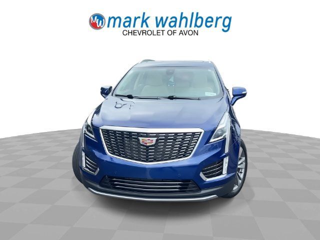 Certified 2024 Cadillac XT5 Premium Luxury AWD/4WD image 3