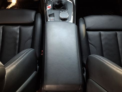 Used 2021 BMW M3 w/ M Carbon Exterior Package RWD image 19