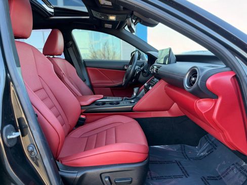 Used 2022 Lexus IS 350 F Sport image 19