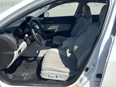 Used 2021 Acura ILX w/ Premium Package FWD image 9