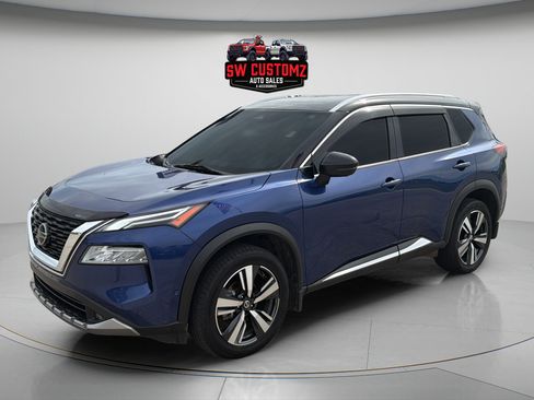 Used 2021 Nissan Rogue Platinum AWD/4WD image 3