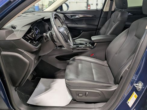 Used 2023 Buick Envision Essence AWD/4WD image 14
