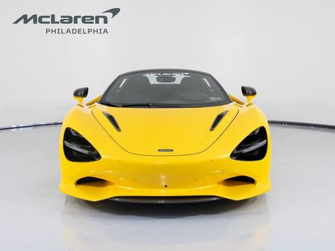 New 2024 McLaren 750S Spider image 3