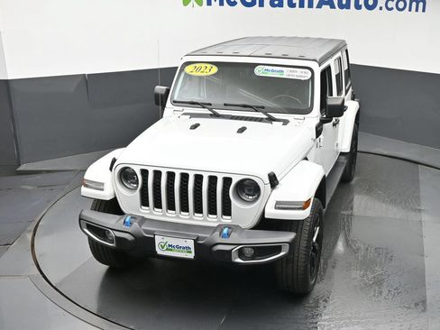 Used 2023 Jeep Wrangler Unlimited Sahara w/ Cold Weather Group AWD/4WD image 26