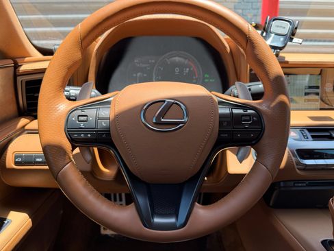 Used 2018 Lexus LC 500 Coupe RWD image 37