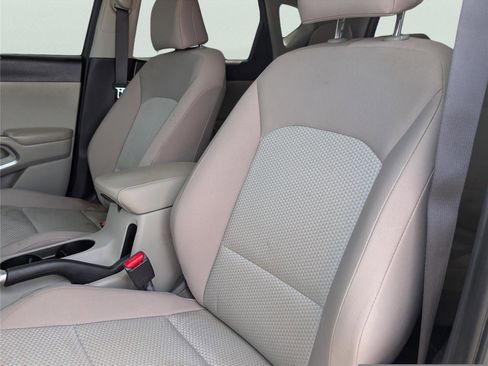 Used 2022 Kia Soul LX w/ Technology Package image 11