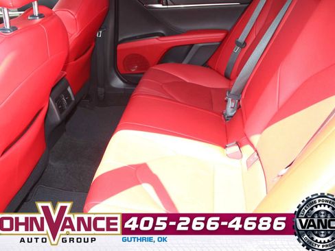 Used 2022 Toyota Camry XSE w/ Navigation Package FWD image 20