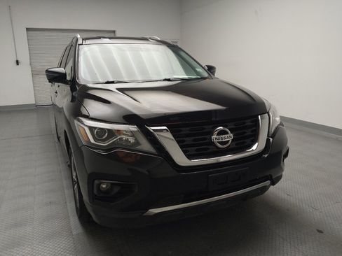 Used 2020 Nissan Pathfinder SL FWD image 14