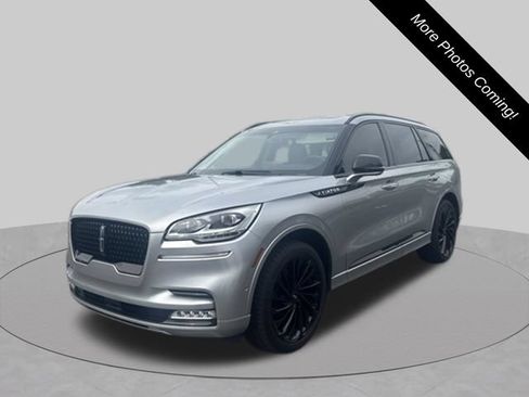 Used 2023 Lincoln Aviator Reserve w/ Equipment Group 201A AWD/4WD image 1
