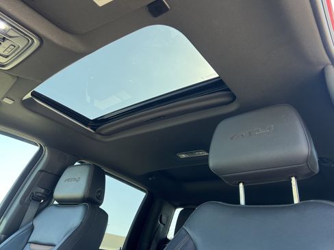 Used 2024 GMC Sierra 2500 AT4 w/ AT4 Premium Plus Package image 35