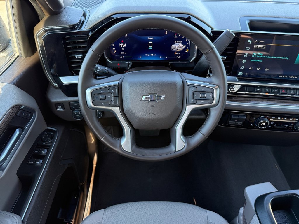 Used 2026 Chevrolet Silverado 1500 RST AWD/4WD image 14