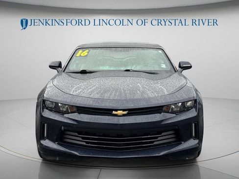 Used 2016 Chevrolet Camaro LT RWD image 13