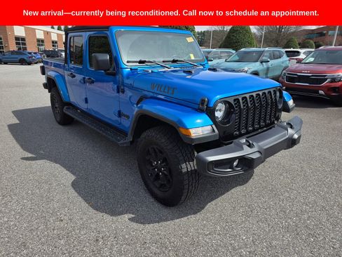 Used 2022 Jeep Gladiator Willys image 7