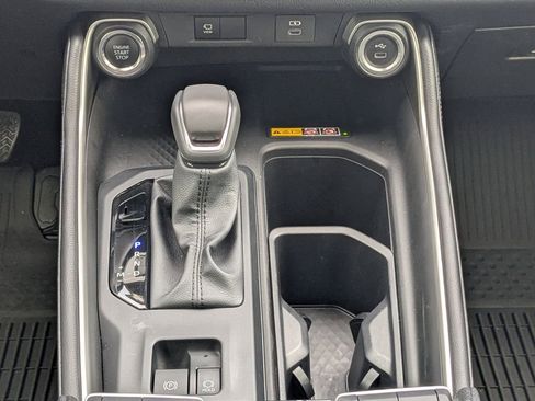 Used 2025 Toyota Grand Highlander FWD image 22