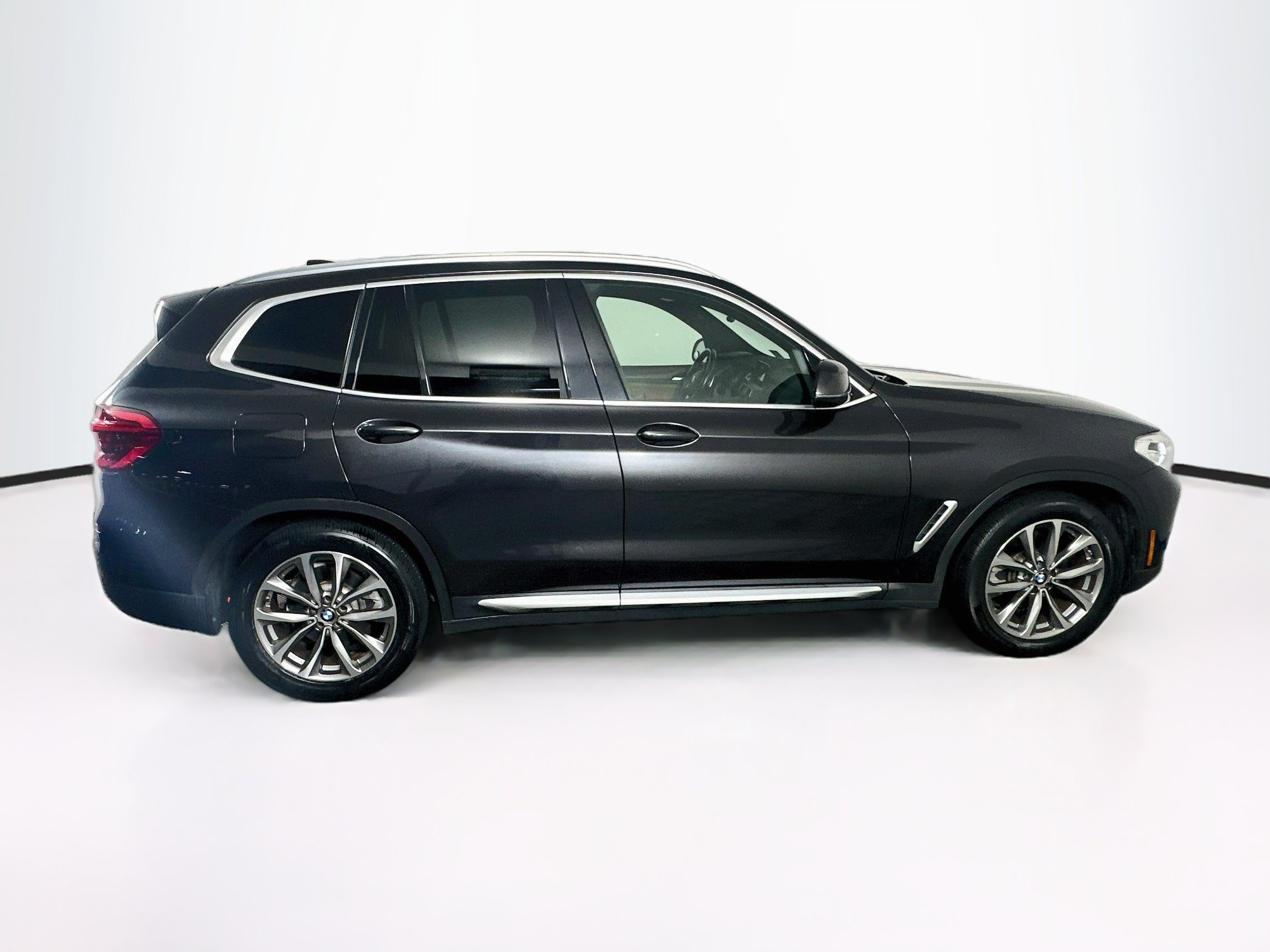 Used 2019 BMW X3 xDrive30i w/ Premium Package AWD/4WD image 10