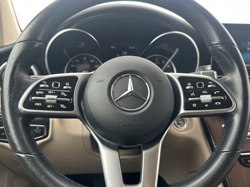 Used 2022 Mercedes-Benz GLC 300 image 23