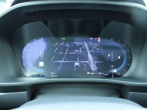 Used 2025 Volvo XC40 B5 Core image 26