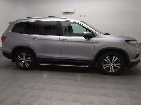 Used 2018 Honda Pilot EX-L image 11