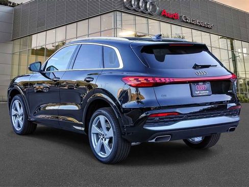 New 2025 Audi Q5 Premium Plus image 2
