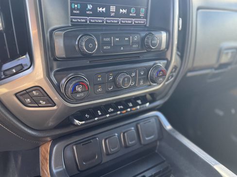 Used 2018 Chevrolet Silverado 2500 LTZ w/ Duramax Plus Package image 10