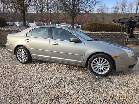 Used 2009 Mercury Milan Premier image 2