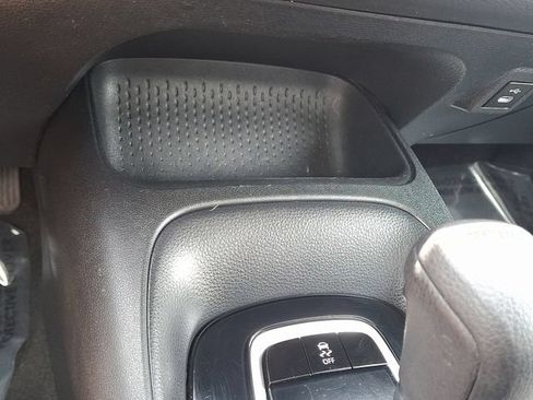 Used 2024 Toyota Corolla LE FWD image 18
