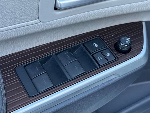 Certified 2023 Toyota Sienna XLE image 14