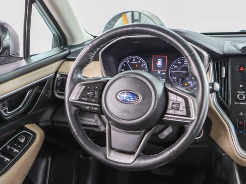 Used 2020 Subaru Outback Limited image 12