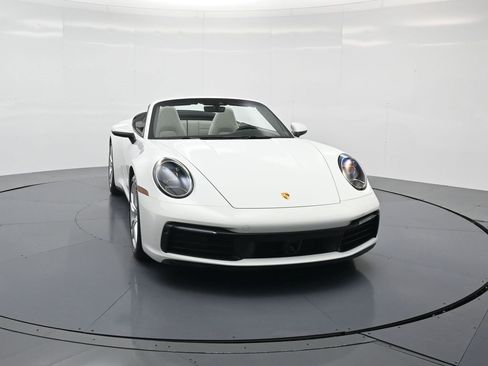 Used 2024 Porsche 911 Carrera image 33