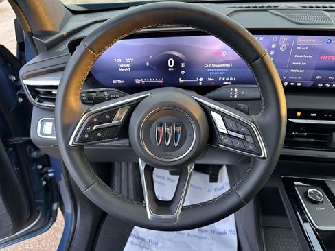 Used 2025 Buick Enclave Preferred image 23