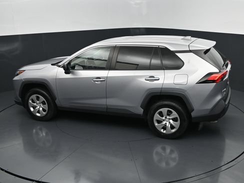 Used 2023 Toyota RAV4 LE FWD image 29