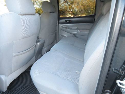 Used 2007 Toyota Tacoma PreRunner image 26