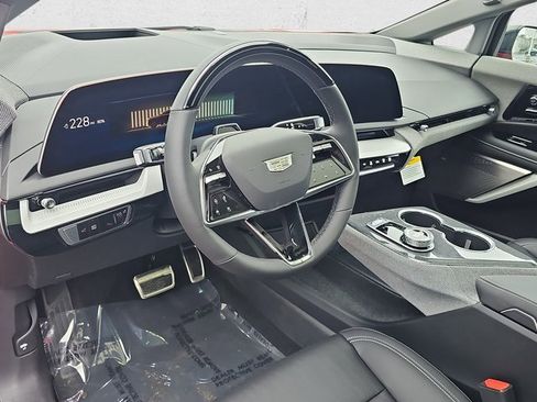 New 2026 Cadillac Optiq Sport 2 image 16