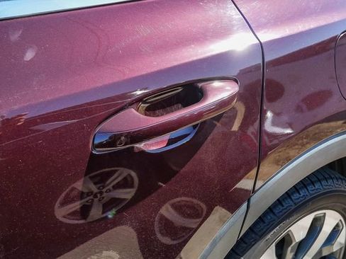 Certified 2022 Kia Telluride EX w/ EX Premium Package AWD/4WD image 12