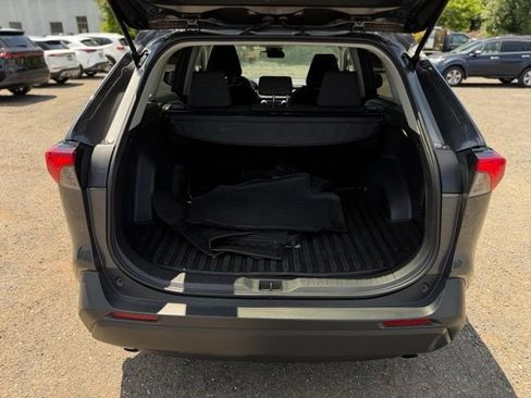 Used 2024 Toyota RAV4 LE AWD/4WD image 11