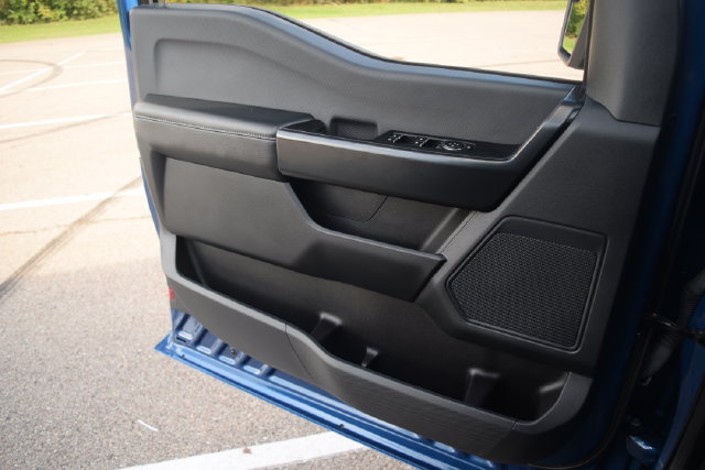 Used 2023 Ford F150 XL w/ STX Appearance Package AWD/4WD image 17