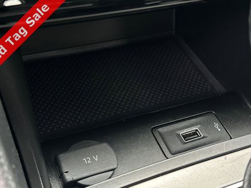 Certified 2022 Volkswagen Passat 2.0T SE image 29