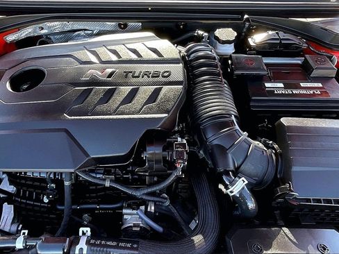 Used 2021 Hyundai Veloster N image 28