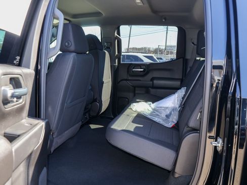 New 2026 GMC Sierra 1500 Pro w/ Graphite Edition image 9