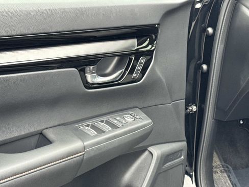 Used 2026 Honda CR-V Sport Touring image 19