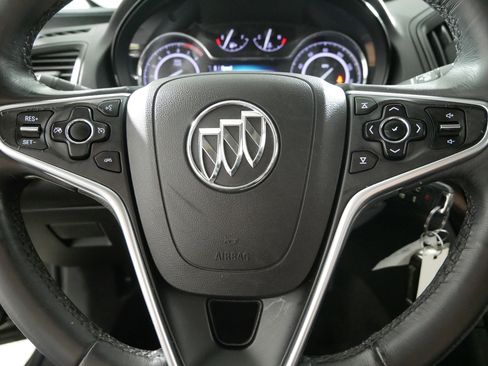 Used 2016 Buick Regal Sport Touring image 25