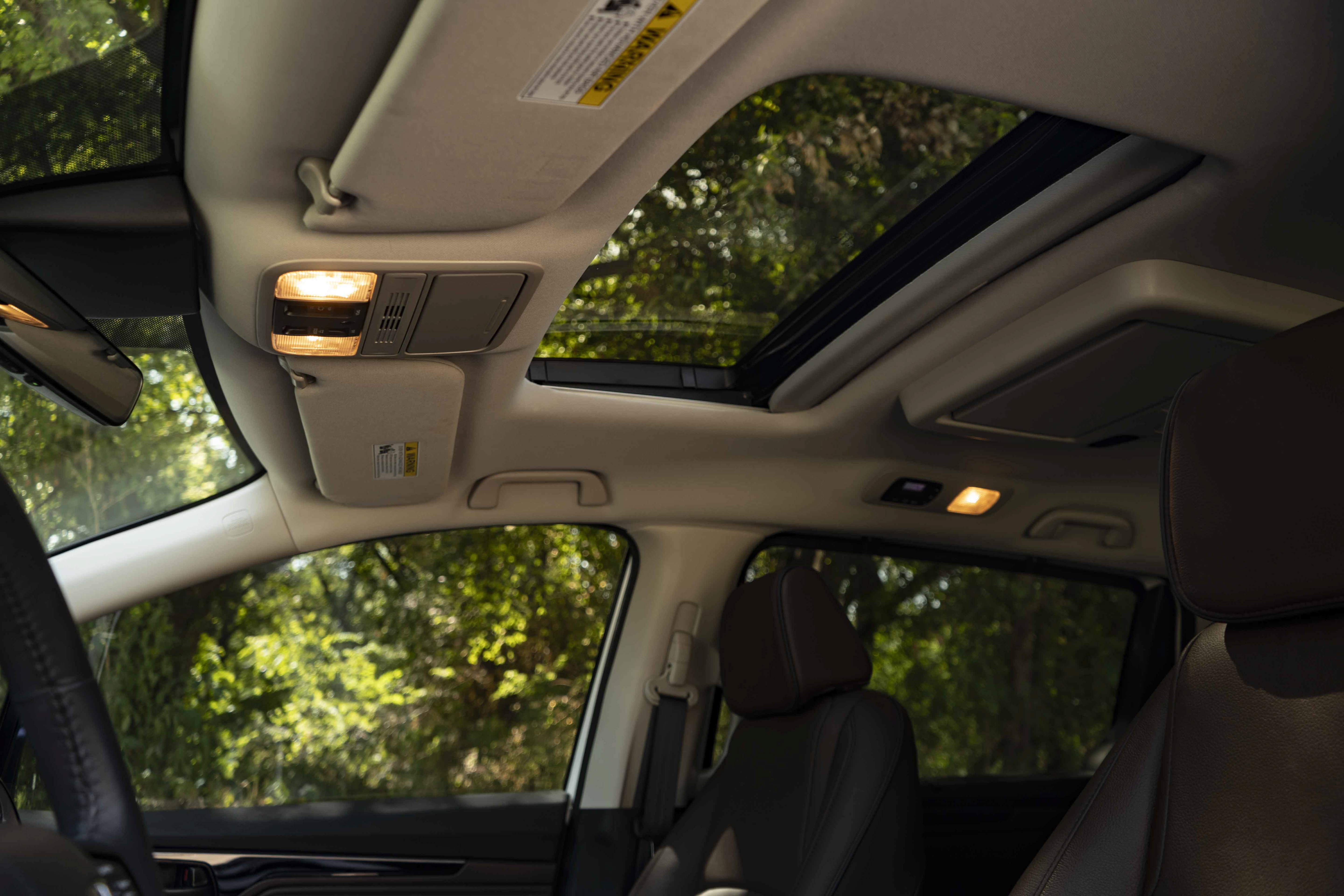 Certified 2025 Honda Odyssey Touring image 33
