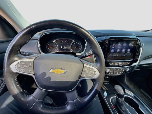Used 2021 Chevrolet Traverse Premier w/ Redline Edition AWD/4WD image 14