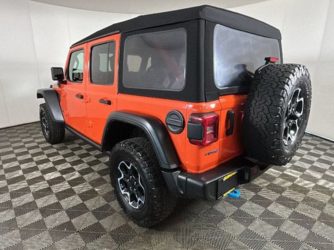 Used 2023 Jeep Wrangler Unlimited Rubicon 4xe w/ Cold Weather Group AWD/4WD image 5